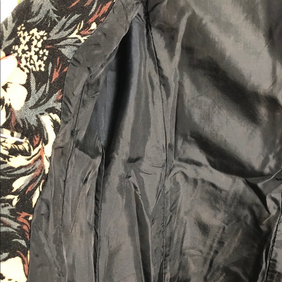 Floral Patterned Vintage Women's Blazer (V1) - Picture 9 of 13